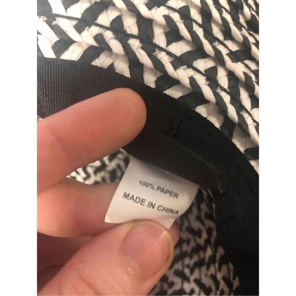 Coco + Carmen Women’s Black and White Woven Sun Hat One Size - Picture 5 of 8